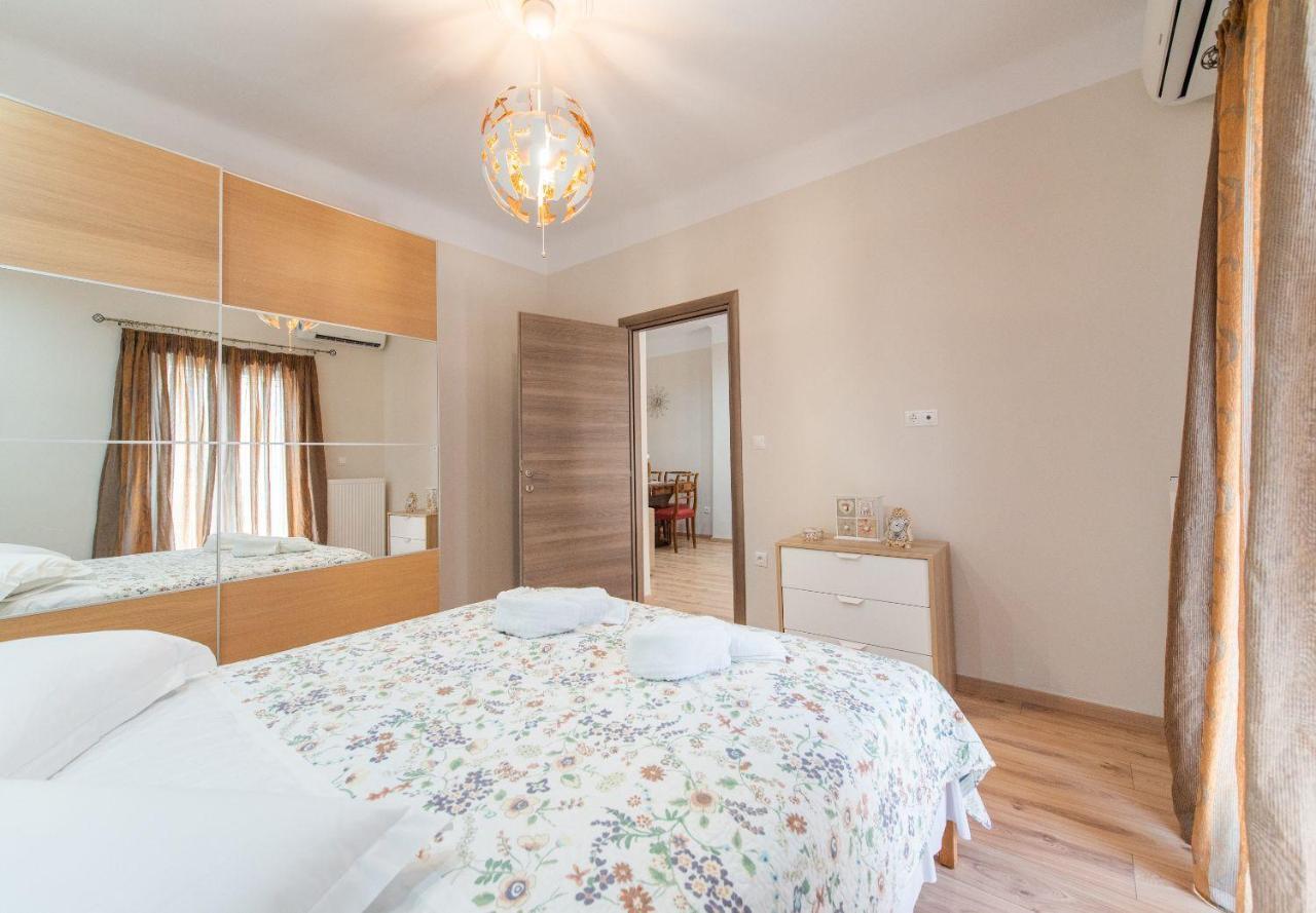 Apricot By Halu! Cozy Apt Next To Agia Sophia Metro Station Thessaloniki Exterior foto
