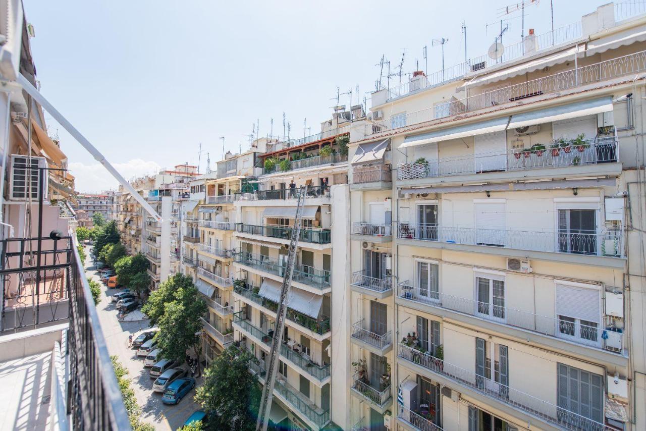 Apricot By Halu! Cozy Apt Next To Agia Sophia Metro Station Thessaloniki Exterior foto