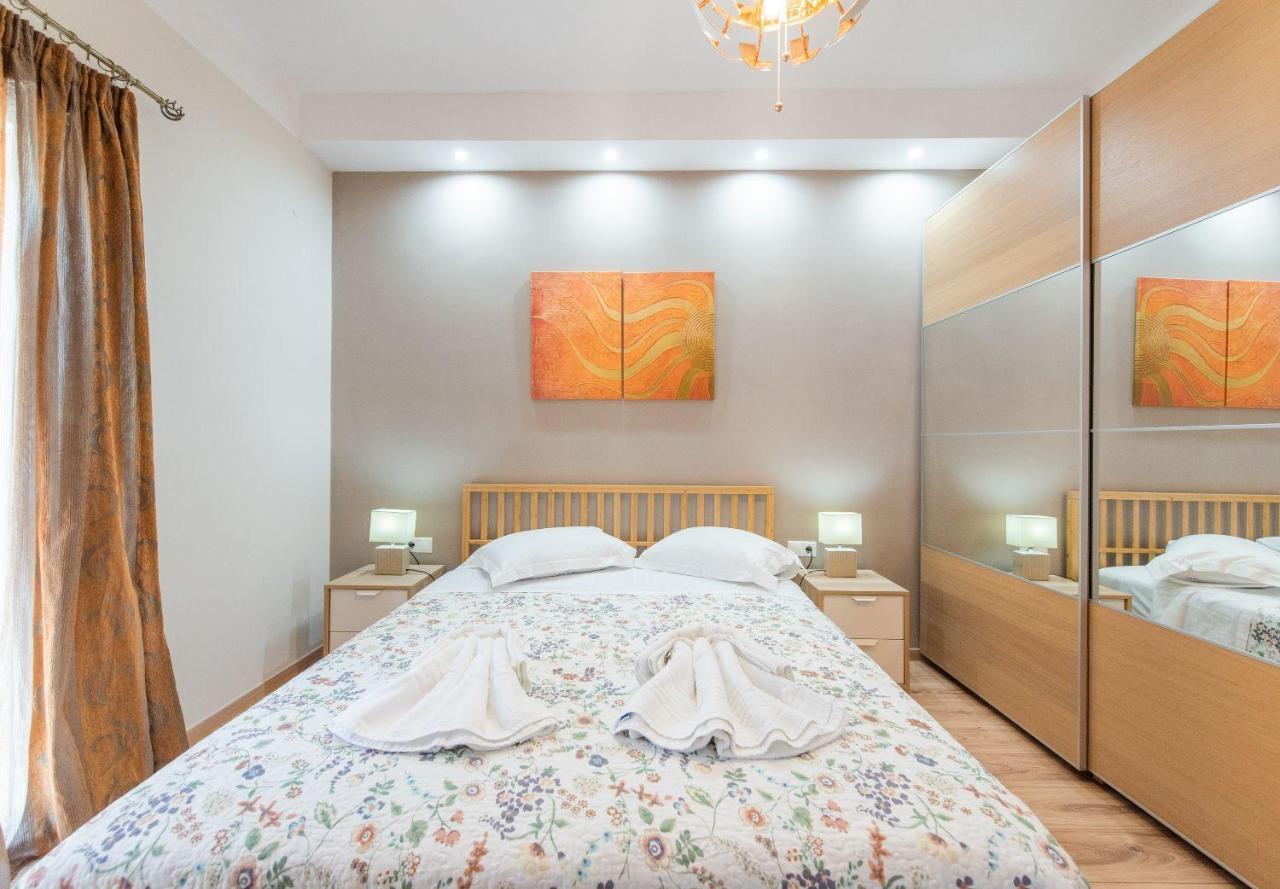 Apricot By Halu! Cozy Apt Next To Agia Sophia Metro Station Thessaloniki Exterior foto