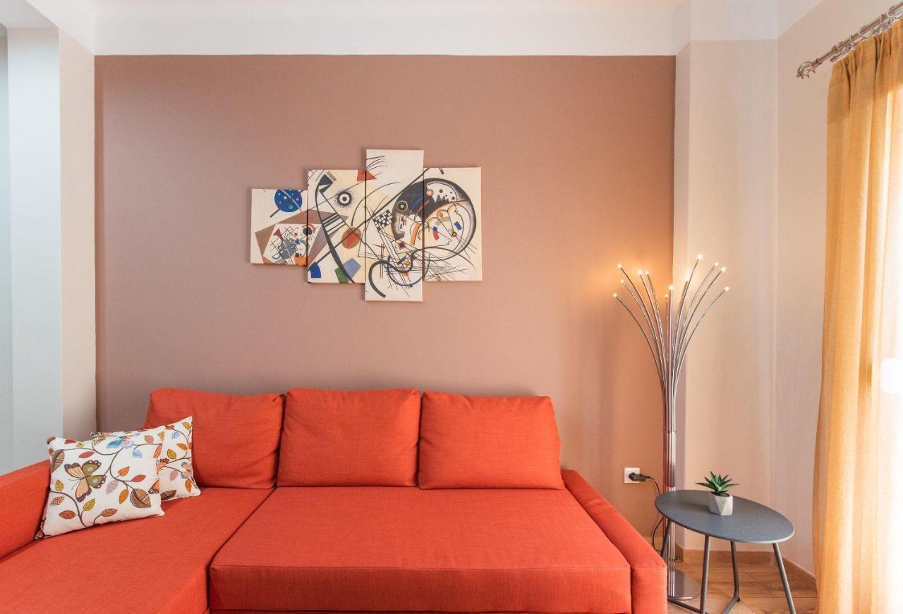 Apricot By Halu! Cozy Apt Next To Agia Sophia Metro Station Thessaloniki Exterior foto